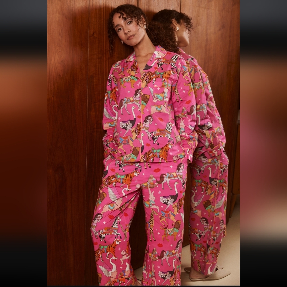 NEW Karen Mabon Long-Sleeve Carousel Pajama Set - Picture 3 of 10